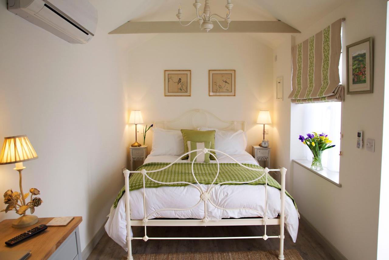 The Coach House Bed and Breakfast Rudgwick Exteriör bild